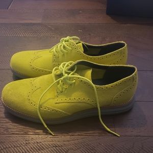Mens size 8 Cole Haan Wingtips